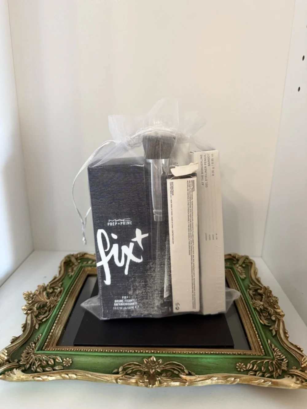 Black & White Beauty Bundle